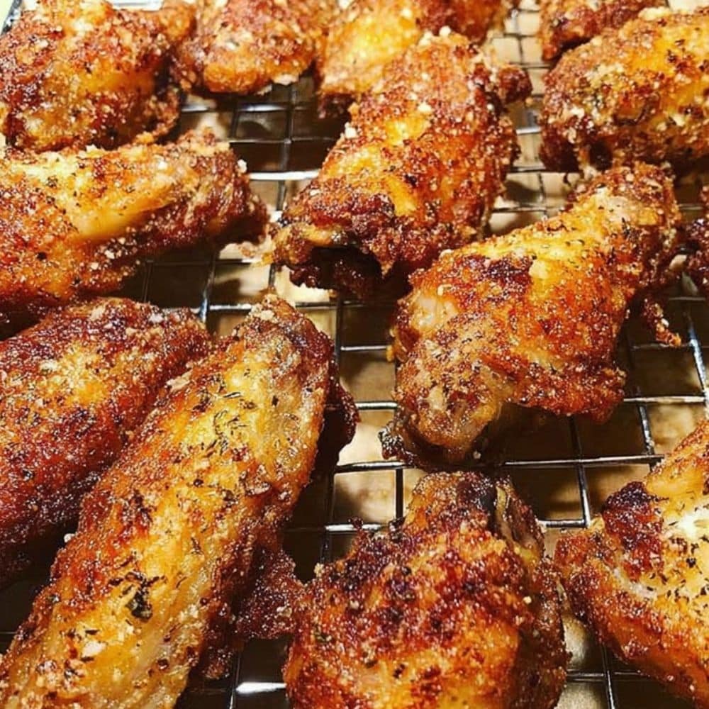 Ultimate Crispy Garlic Parmesan Chicken Wings Recipe