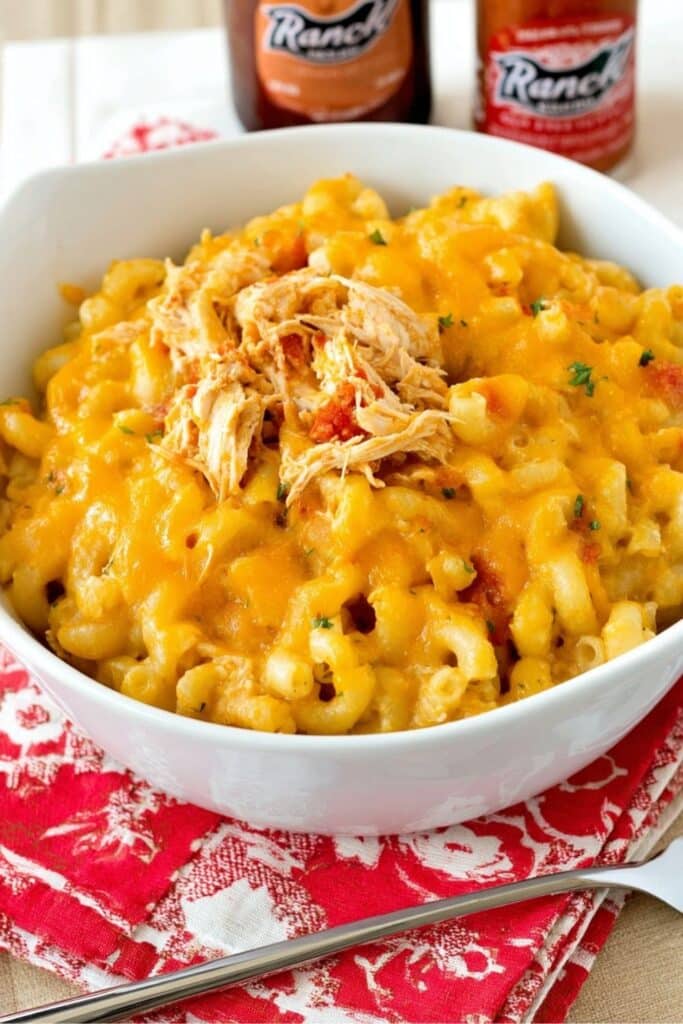 buffalo chicken macaroni and cheese