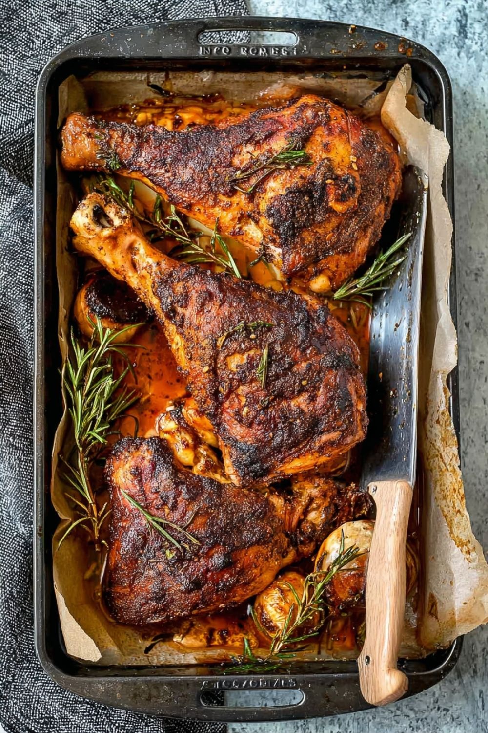 Roasted turkey legs in oven: Discover the secret to perfection!