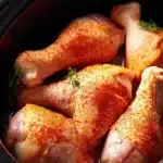 Put raw chicken drumsticks in a slow cooker with these 3 ingredients. You’ll want it every night. 2 put raw chicken drumsticks in a slow cooker with t 2026 01 15 092925 683x1024 1